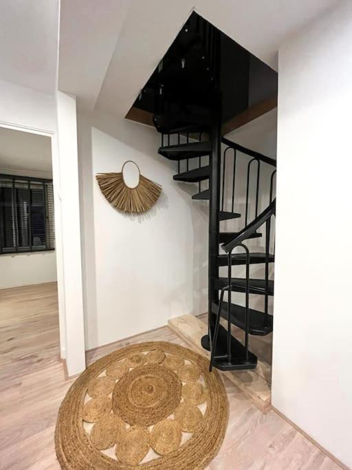 Gezellig Appartement, Gerenoveerd Eind 2022 Tilbourg Extérieur photo